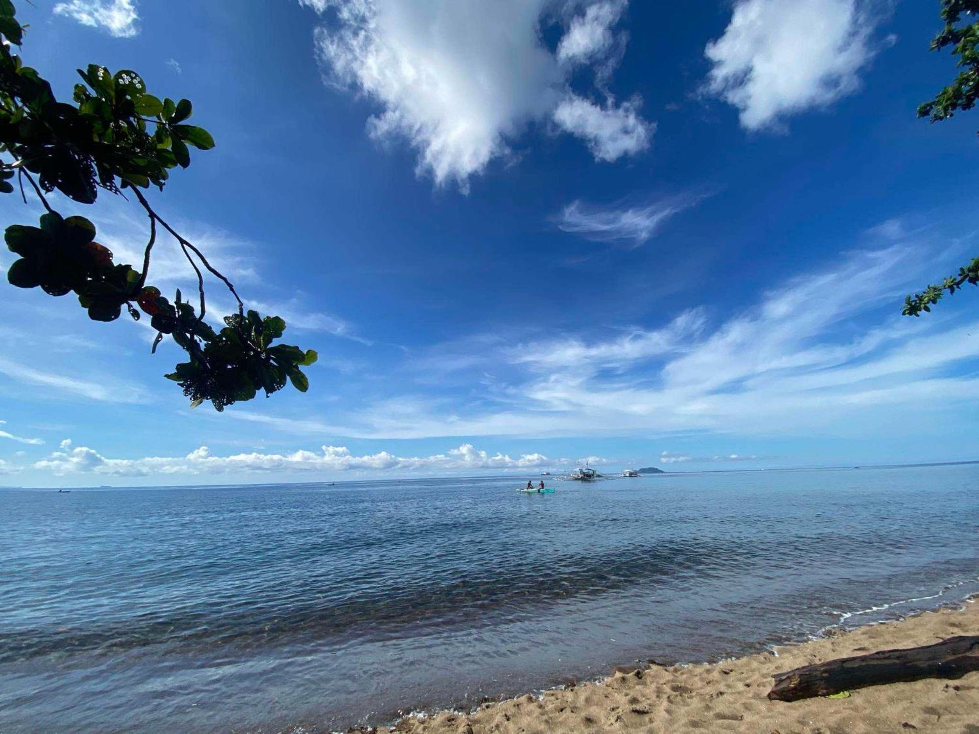 Glamping Dome Dauin Beach Resort Exteriér fotografie